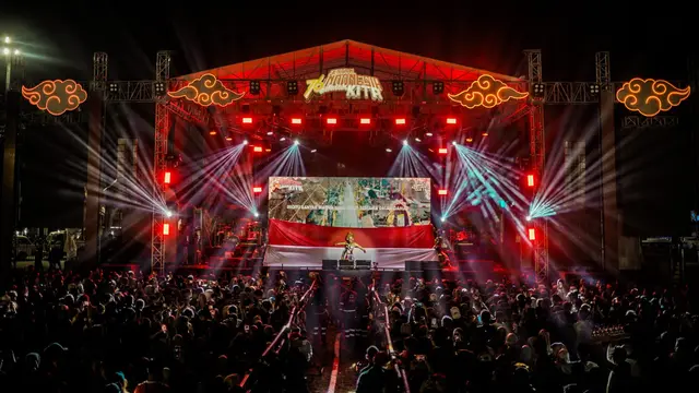 Konser keseruan anak muda bertajuk Festival 76 Indonesia Adalah Kita (IAK) kembali digelar di enam kota.  Ada berbagai kegiatan menarik khas anak muda, seperti mural, Skate Board, BMX, Hip Hop, Street Dance, Seni dan Budaya, serta konser yang mendatangkan band-band ternama seperti SID, Seringai, Rebellionrose, hingga Endank Soekamti.